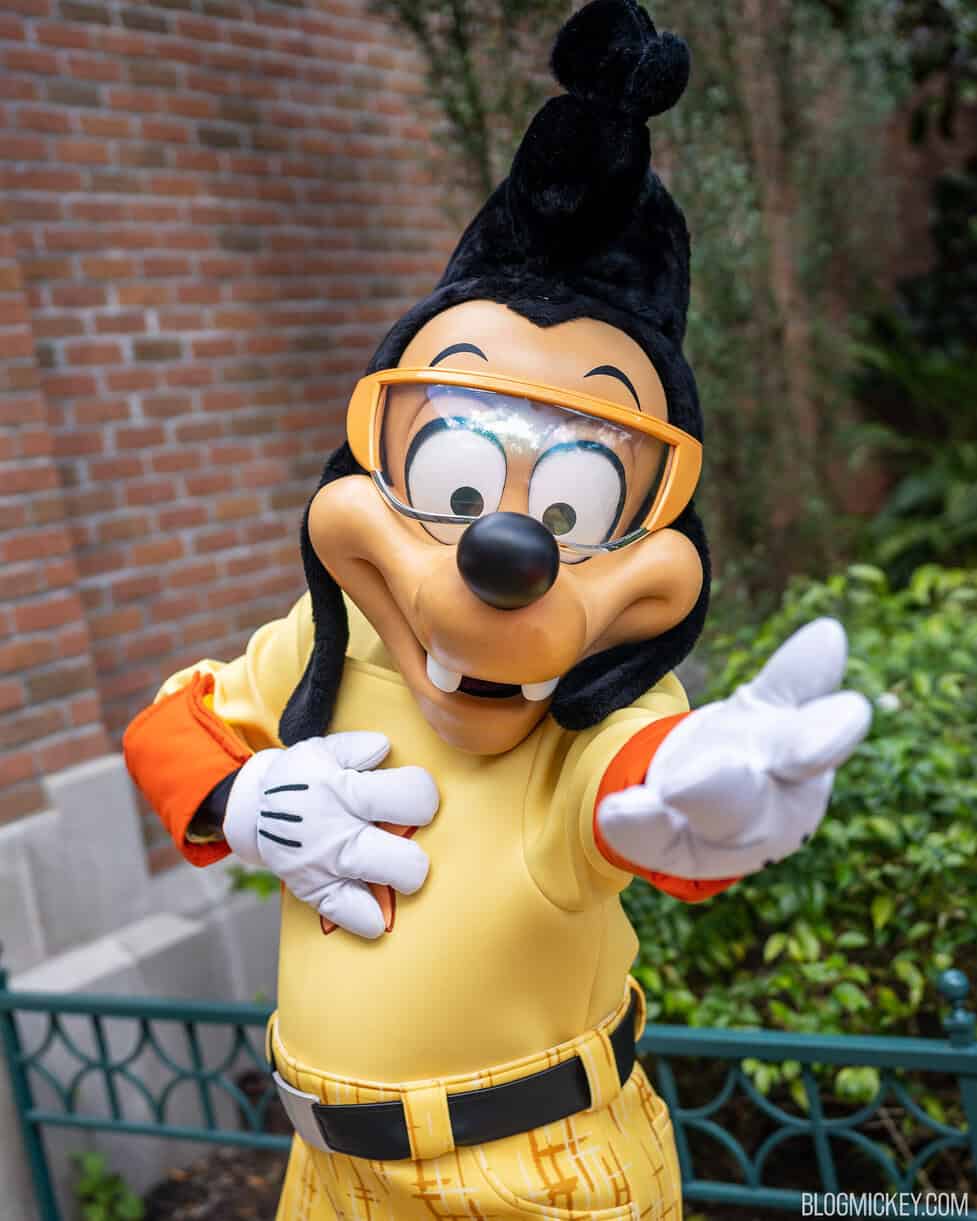 New Powerline Max & Vacation Goofy Meet and Greet Debuts at